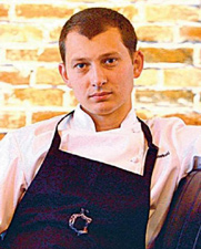 Шеф-повар ресторана Ö Роман Защеринский