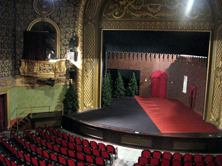 Зал в Русском театре Эстонии, Таллин